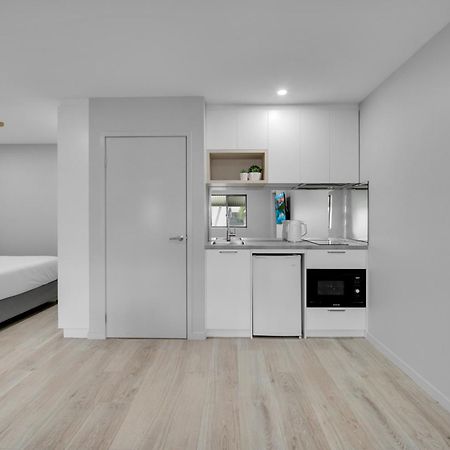 Belmoral Corporate Suites (Adults Only) 汤斯维尔 外观 照片