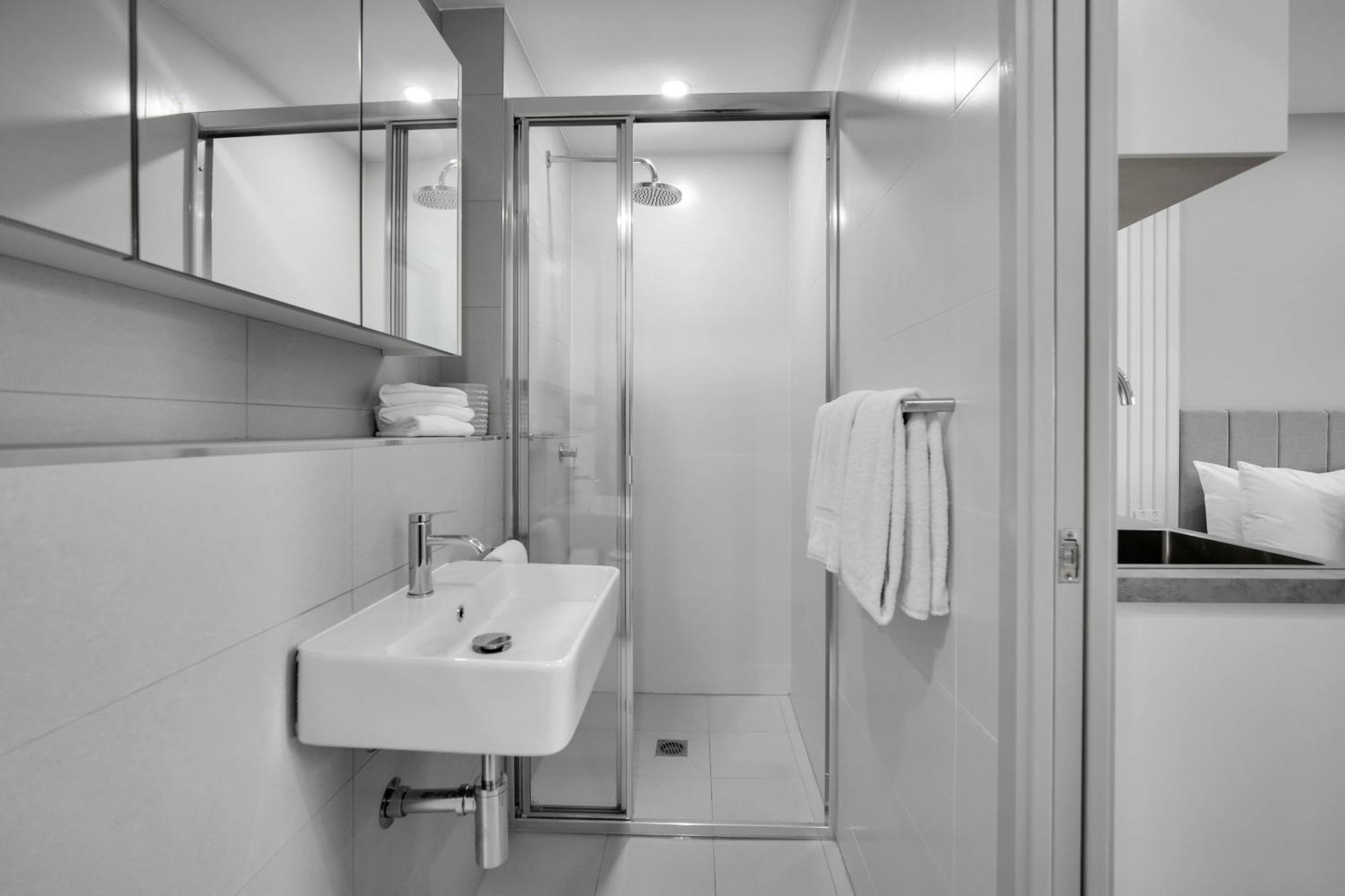 Belmoral Corporate Suites (Adults Only) 汤斯维尔 外观 照片